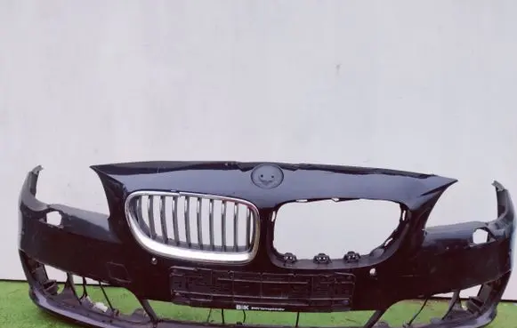 BMW 5 F10 F11 Front bumper 7331706