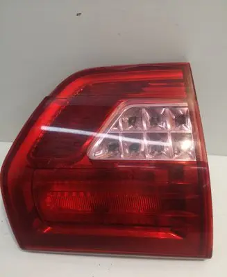 Citroen C5 Tailgate rear/tail lights 9681074380