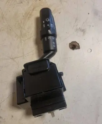 Mazda 5 Wiper control stalk 17D682