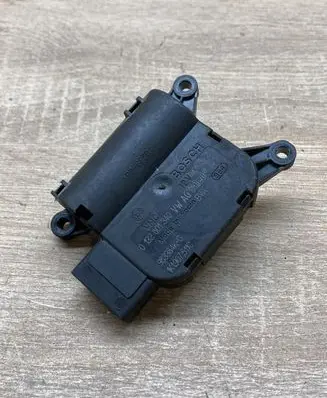 Seat Leon (1P) Air flap motor/actuator 1K1907511C 0132801340