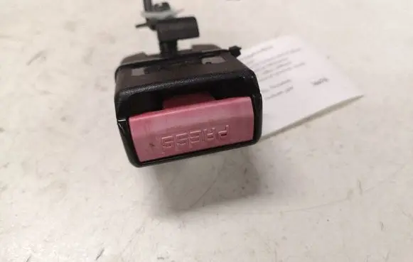 Renault Scenic II - Grand scenic II Rear seatbelt buckle 077432D 7363334