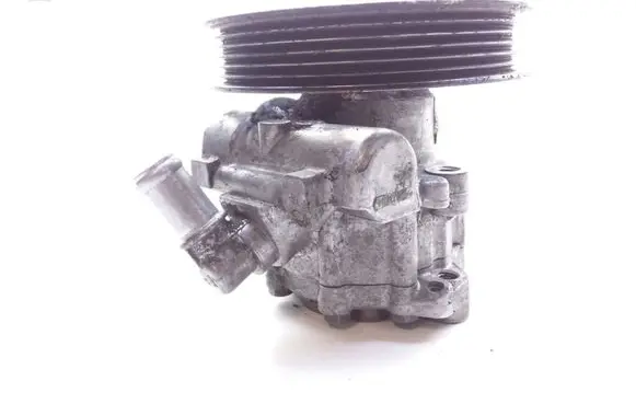 Saab 9-5 Power steering pump 91208