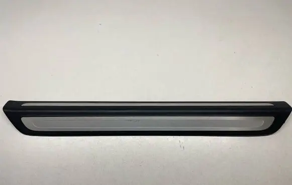 Audi Q5 SQ5 Front sill trim cover 8R0853373