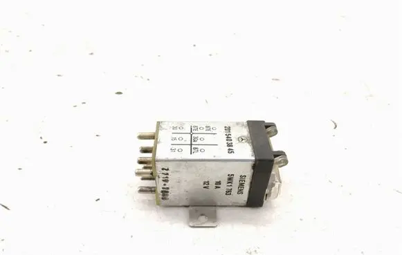 Mercedes-Benz SL R129 Cruise control relay A2015403845 2015403845