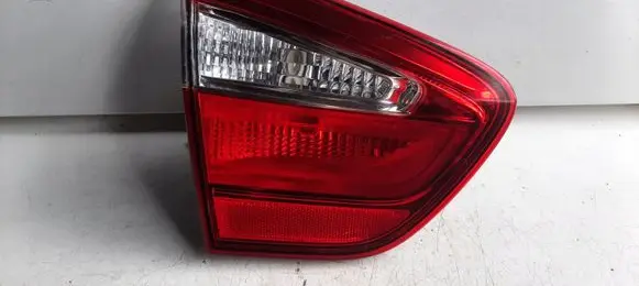 KIA Rio Tailgate rear/tail lights
