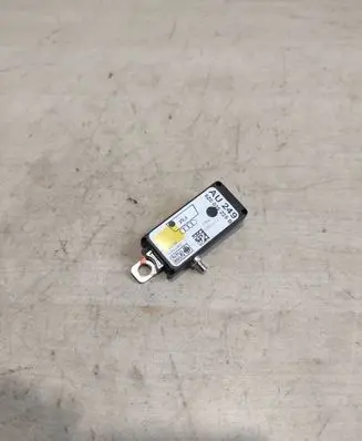 Audi A2 Aerial antenna amplifier 8Z0035225B