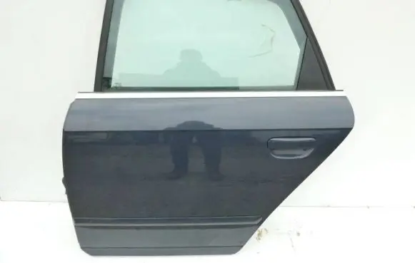 Seat Exeo (3R) Rear door