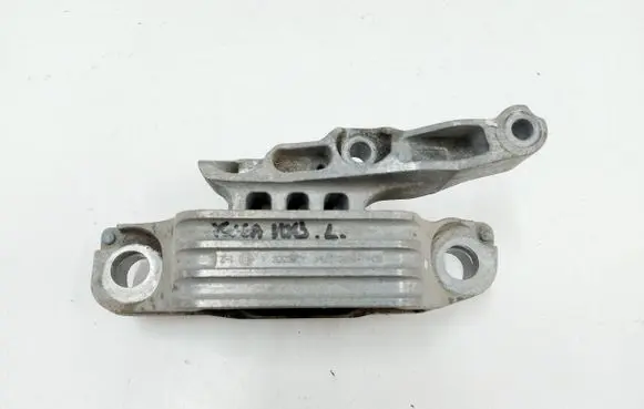 Ford Kuga III Gearbox mounting bracket LX637M121DA
