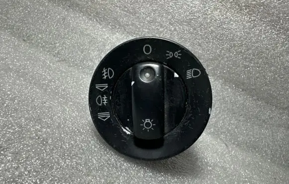 Audi A4 S4 B7 8E 8H Light switch 8E0941531C