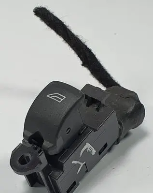 Land Rover Freelander 2 - LR2 Quarter vent window switch AH22-14717-AB