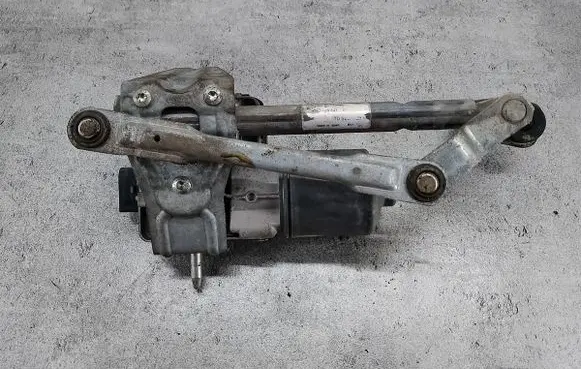 Front wiper linkage