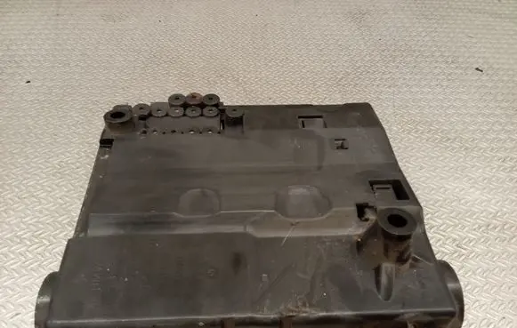 Land Rover Range Rover L322 Fuse box cover 1252750614301