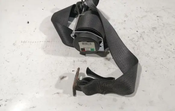 Opel Astra H Rear seatbelt 602143300C 616622400