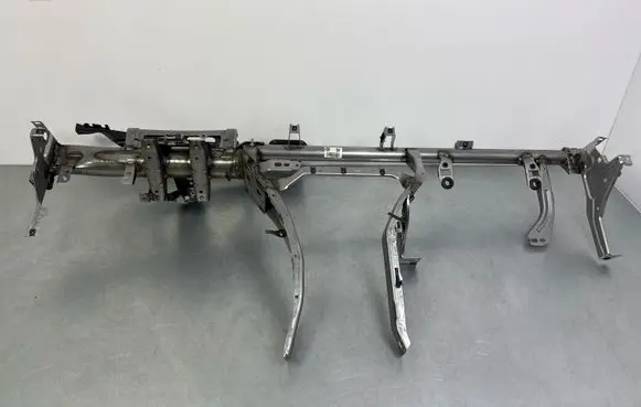 Volkswagen PASSAT B9 Dashboard cross member/frame bar 3J1857017