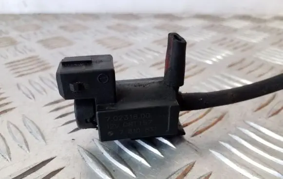 BMW 7 E65 E66 Turbo solenoid valve 7810831 70231800
