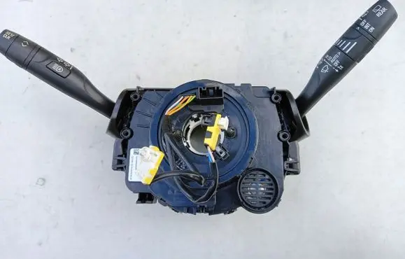 Opel Crossland X Tailgate/trunk/boot open switch 98118829YX