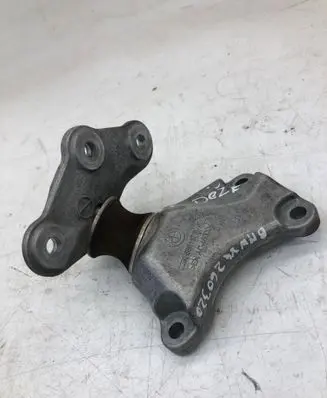 BMW X4 G02 Gearbox mounting bracket 180946