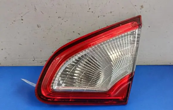 Nissan Qashqai Rear/tail lights B26550BR01A