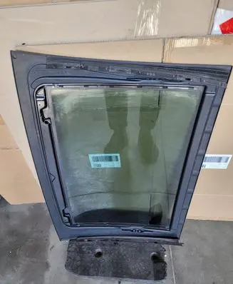 BMW 6 F06 Gran coupe Sunroof glass 7274163 1729615 120065