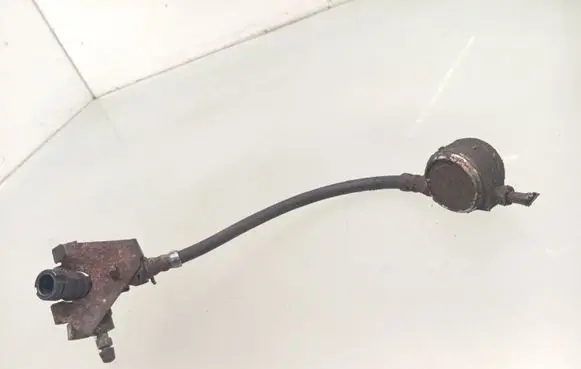 Volvo V70 Clutch pipe/line 9480460