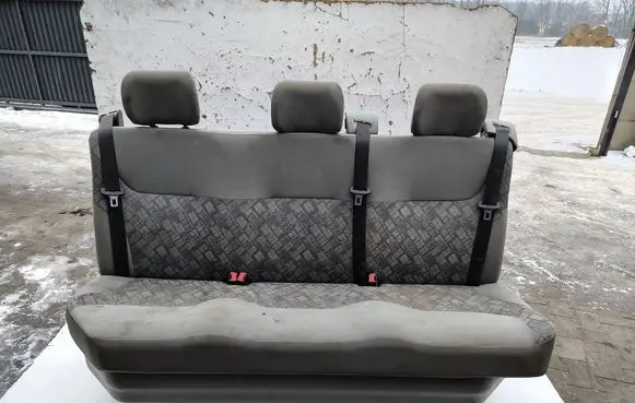 Opel Vivaro Rear seat 