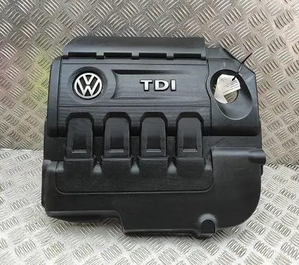 Volkswagen PASSAT B8 Engine cover (trim) 04L103925Q 04L103954T