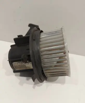 Mercedes-Benz C W204 Heater fan/blower V2419001 W204LL2