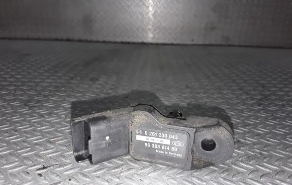 Peugeot 307 Air pressure sensor 0261230043 9639381480
