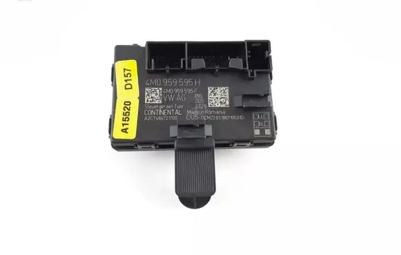 Audi Q7 4M Door control unit/module 4M0959595H 4M0959595F