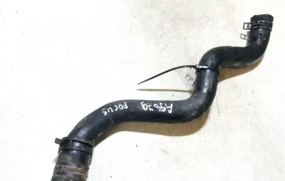 Ford Focus Engine coolant pipe/hose