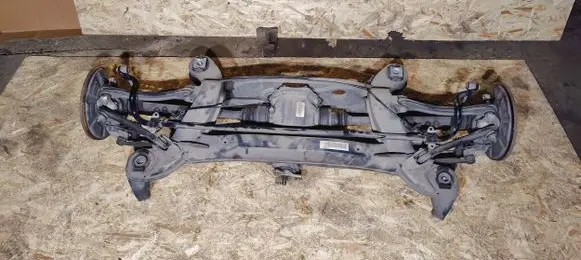 Mercedes-Benz SLK R172 Rear axle beam with reductor 1723500400 1723500414