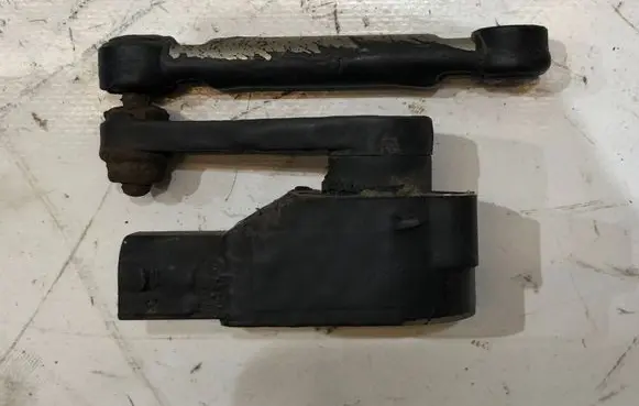 Jeep Grand Cherokee Headlight/headlamp level sensor 