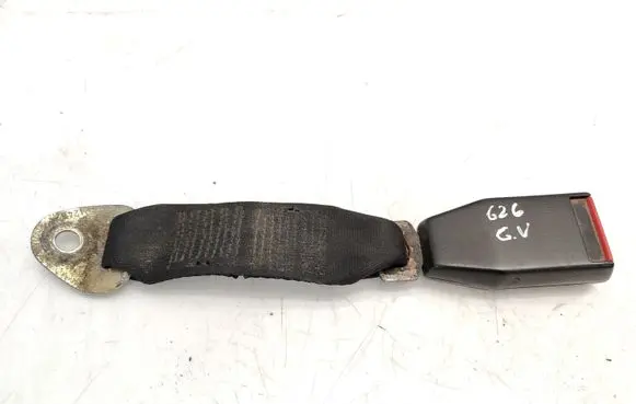 Volkswagen Polo II 86C 2F Middle seatbelt buckle (rear) BHF6685 1071