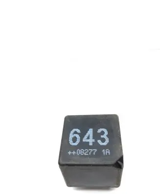 Audi A6 S6 C6 4F Other relay 8K0951253 V23136B6X72