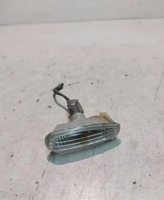 KIA Ceed Front fender indicator light 923033L1