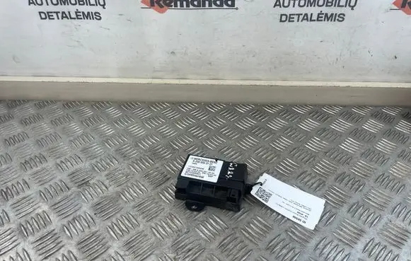Mercedes-Benz E W212 Fuel injection pump control unit/module A0009003101