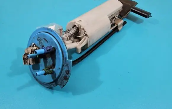 Fuel level sensor