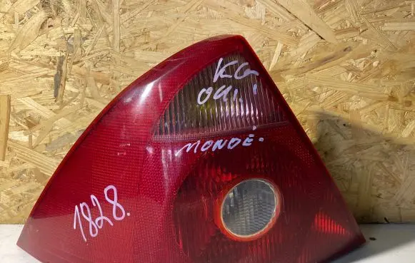Ford Mondeo Mk III Rear/tail lights 1S7113405A