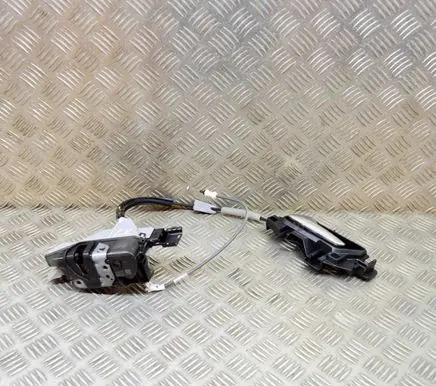 Peugeot 3008 II Coupe door lock (next to the handle) PSA104238 98201553VV