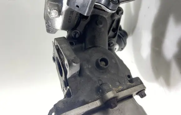 Mercedes-Benz Vito Viano W639 EGR valve A65114002
