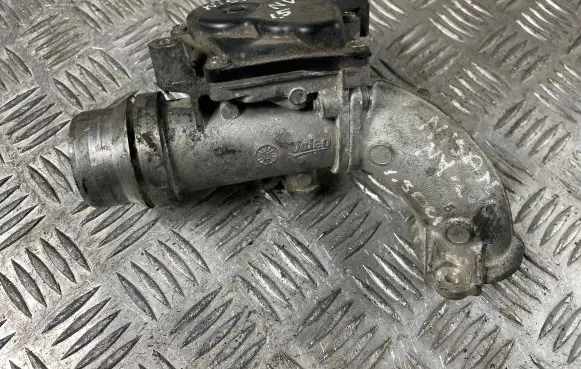 Nissan NV200 Throttle valve 8200614985 002204961