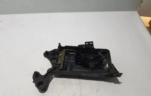 Skoda Octavia Mk4 Battery bracket 5WA915331