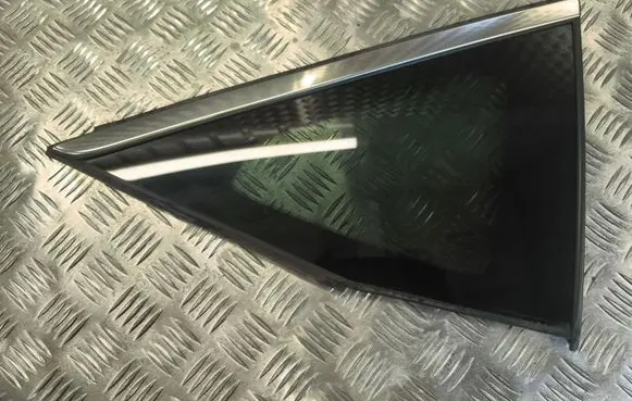 Nissan Murano Z52 Rear side window 833005AA0A