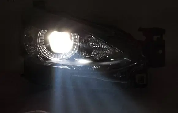 Mazda 2 Headlight/headlamp D43N51030 D43N-51030
