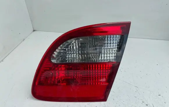 Mercedes-Benz E W211 Tailgate rear/tail lights A2118203064