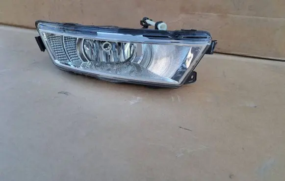Skoda Rapid (NH) Front fog light 5JA941700B