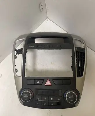 KIA Ceed Center console 957101H700 972501H221