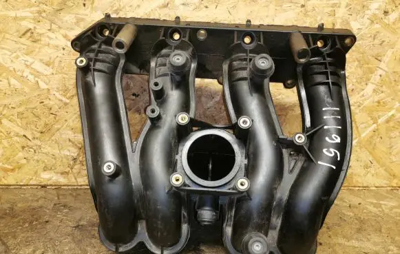 Mercedes-Benz C W203 Intake manifold A1111412001 2900304569