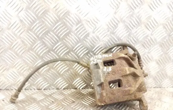 Subaru Outback (BS) Front brake caliper