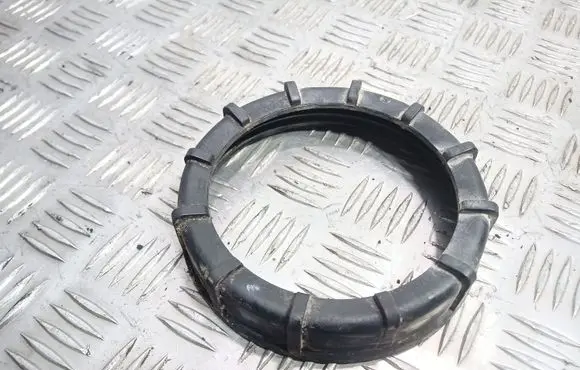 Audi 80 90 S2 B4 In tank fuel pump screw locking ring/nut 321201375A